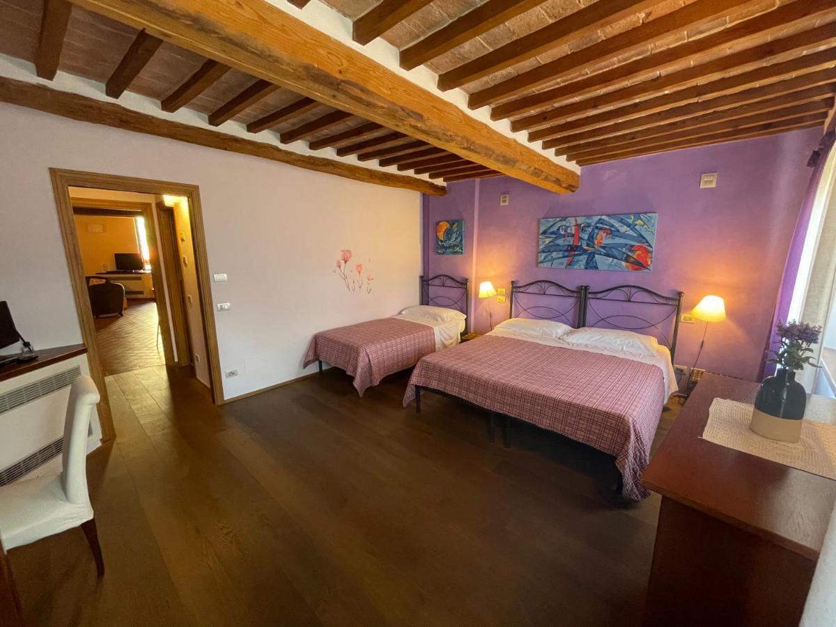 La Dimora Nel Corso Hotel มอนติปุลเชียโน ภายนอก รูปภาพ