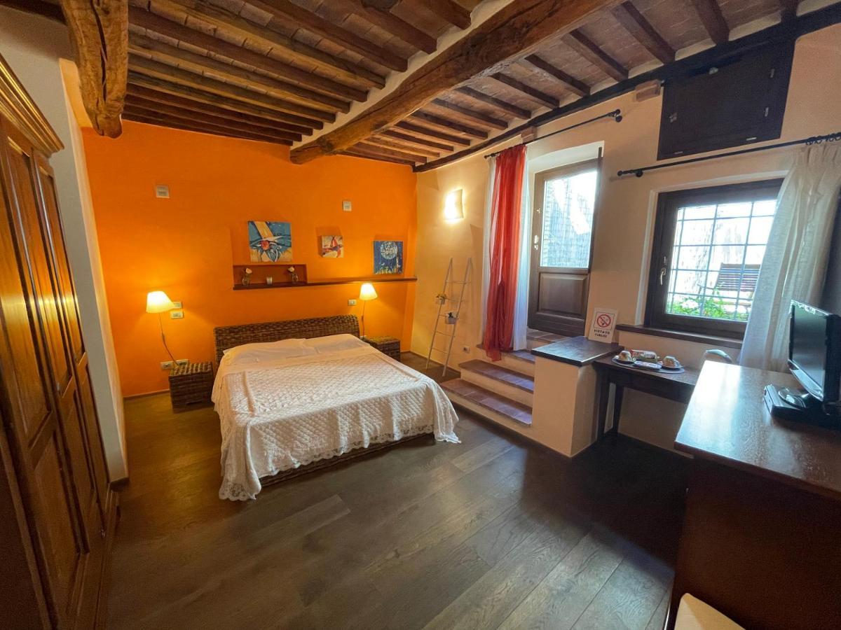 La Dimora Nel Corso Hotel มอนติปุลเชียโน ภายนอก รูปภาพ